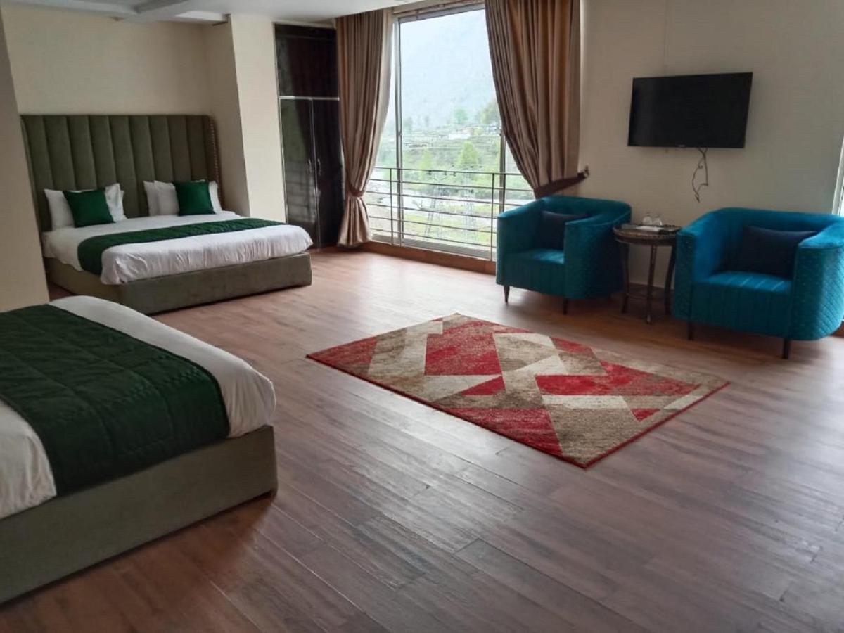 Manila Heights Hotel ナラン エクステリア 写真